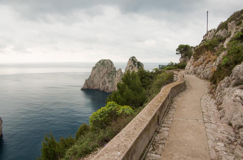 I sentieri nascosti di Capri: viaggio nella natura