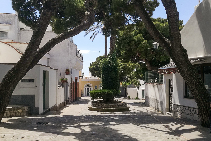 Piazza Boffe Anacapri