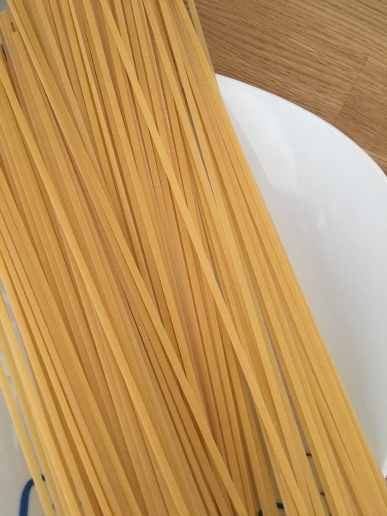 Ingredienti per gli spaghetti alle vongole