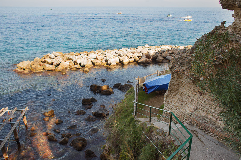 Palazzo a Mare a Capri spiaggia scavi
