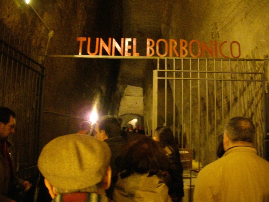 Tunnel Borbonico a Napoli