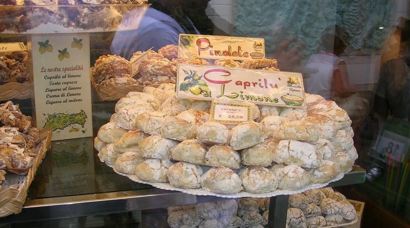 I caprilù biscotti alle mandorle e al limone