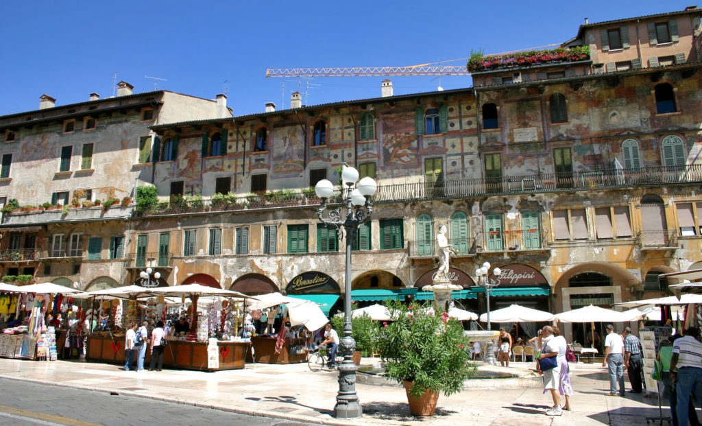 Verona in un giorno Piazza delle Erbe