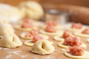 Cappelletti con ripieno di carne romagnola