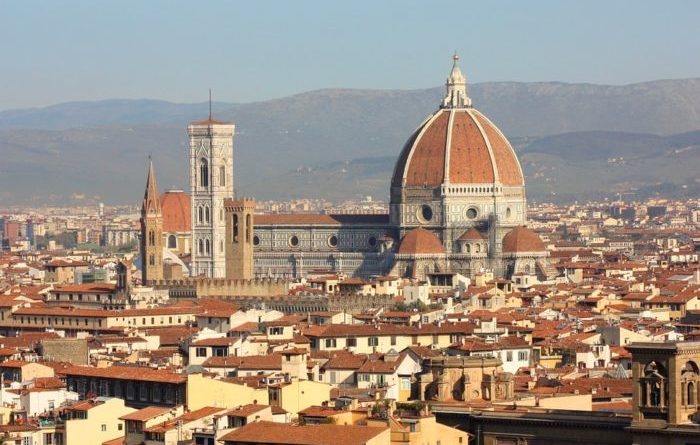 affascinante vista di firenze di giorno