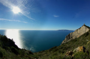 vista dell'isola di giannutri di giorno