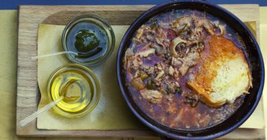 gustoso piatto toscano con verdure miste