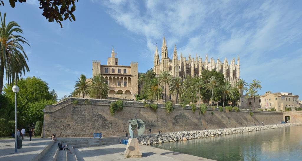 palazzo dell'almudaina cosa vedere maiorca