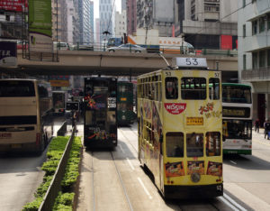 Caratteristico Tram ad Hong Kong 