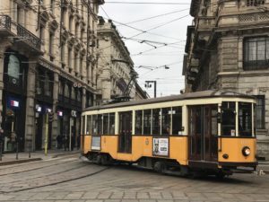 Tram per le strade di Milano