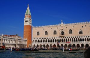 Piazza San Marco, il volo dell'angelo