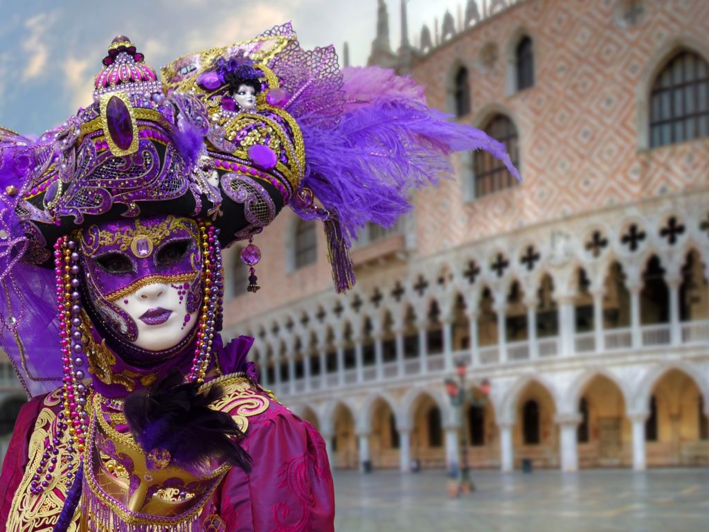 Maschera a Piazza a San Marco