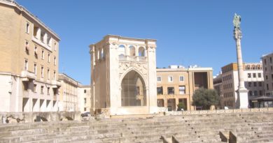 L'anfiteatro Romano a Piazza sant'Oronzo