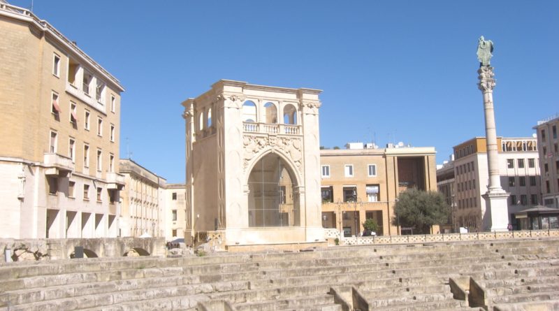L'anfiteatro Romano a Piazza sant'Oronzo