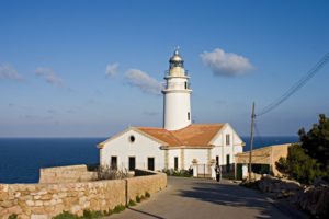 Faro di Clare Island in Irlanda