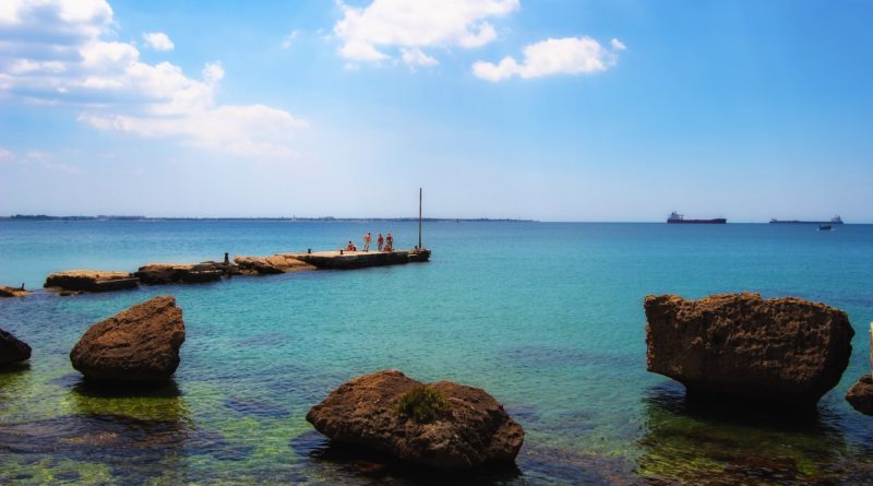 Taranto uno dei comuni con spiagge premiate con bandiera blu per il 2019