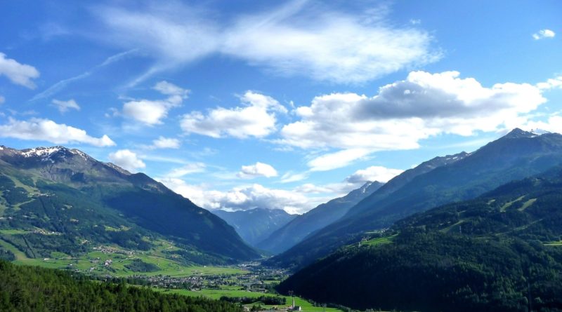 Panorama della Valtellina dove il pizzoccheri