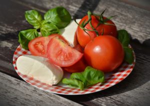 Primi piatti estivi: lasagne caprese