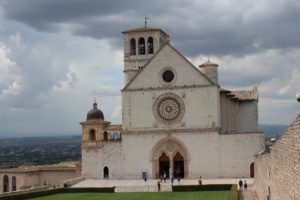 Facciata esterna della Basilica di San Francesco ad Assisi