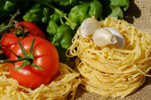 Ingredienti per pasta alla crudaiola