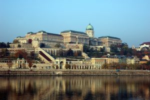 Passeggiata sul fiume Danubio