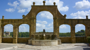 Fontana delle sette Cannelle