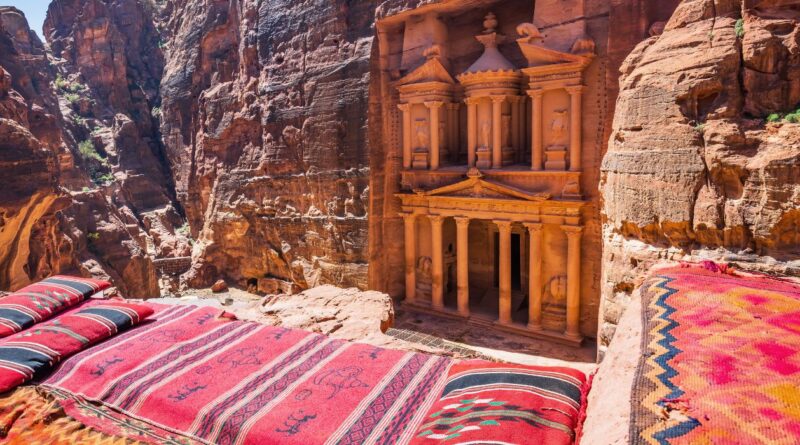 Petra Giordania: Un viaggio tra storia, cultura e paesaggi mozzafiato